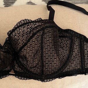 Beija London Black Lace Bra